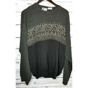 UNTIED SweaterAcrylic Multi Toned Soft Print